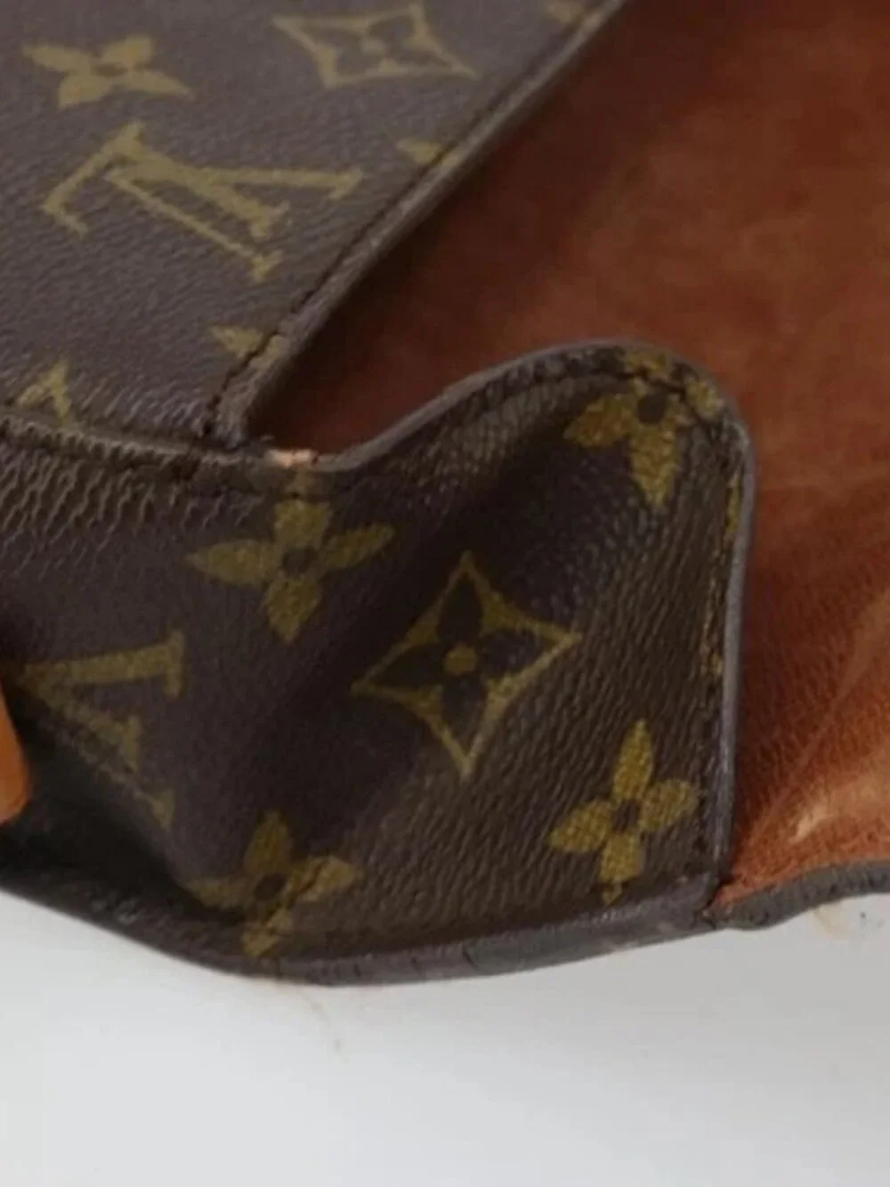 LOUIS VUITTON Monogram Saint Cloud GM Shoulder Bag M51242 LV Auth BA12040